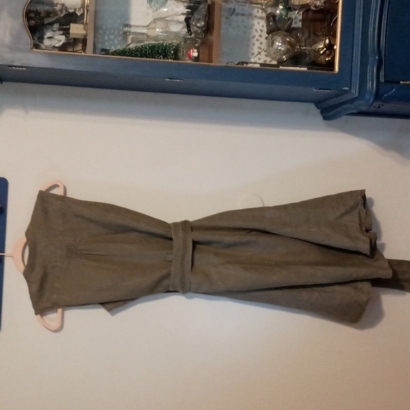 Malvin Linen Shirt Dress - Picture 3 of 3